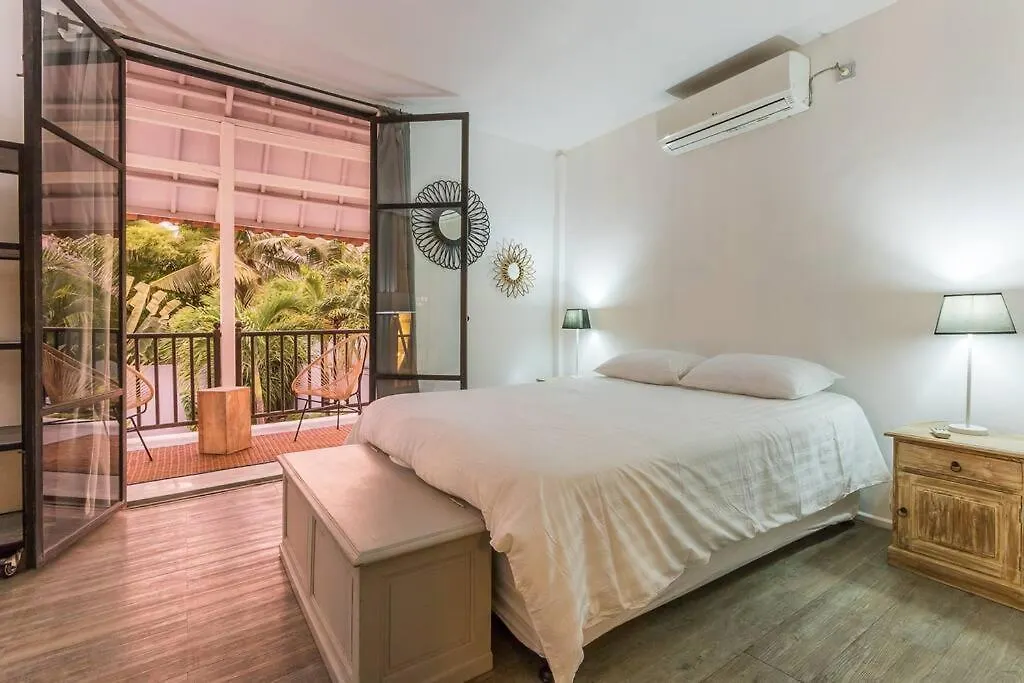 Le Loft Seminyak Boutique Villa