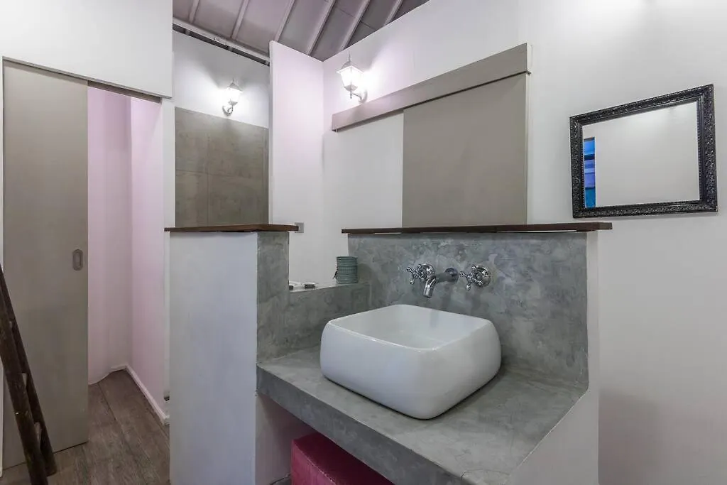 Le Loft Seminyak Boutique Villa